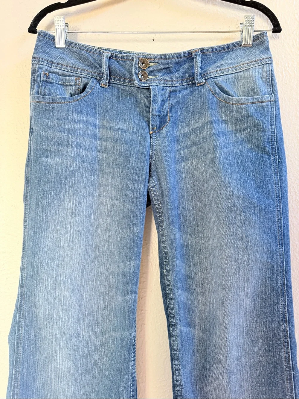 Paris blue low rise wide leg jeans - Picture 4 of 8